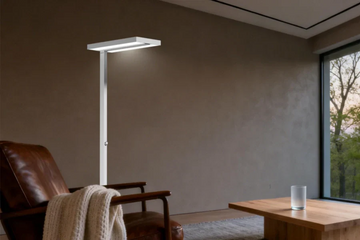 Light distribution pattern from floor lamp in minimalist room design