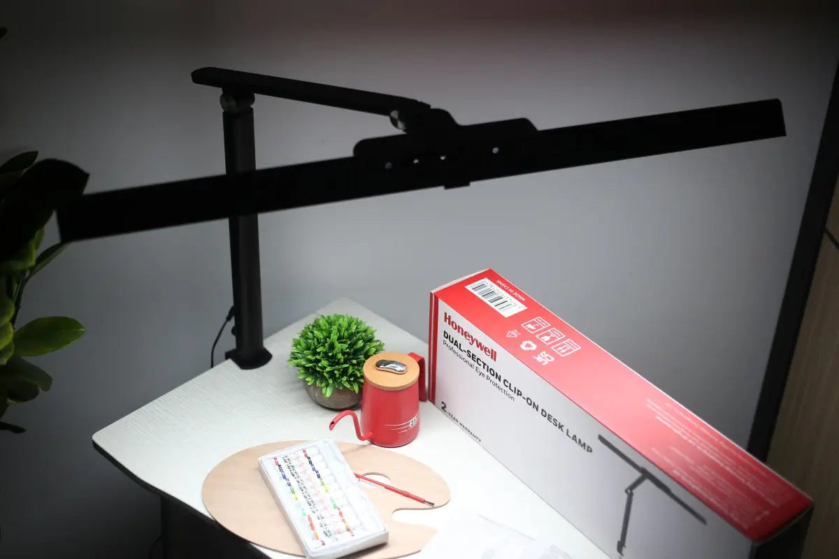 Honeywell HJ1 Clamp Lamp Review|Focus on Dual-Screen Workstations