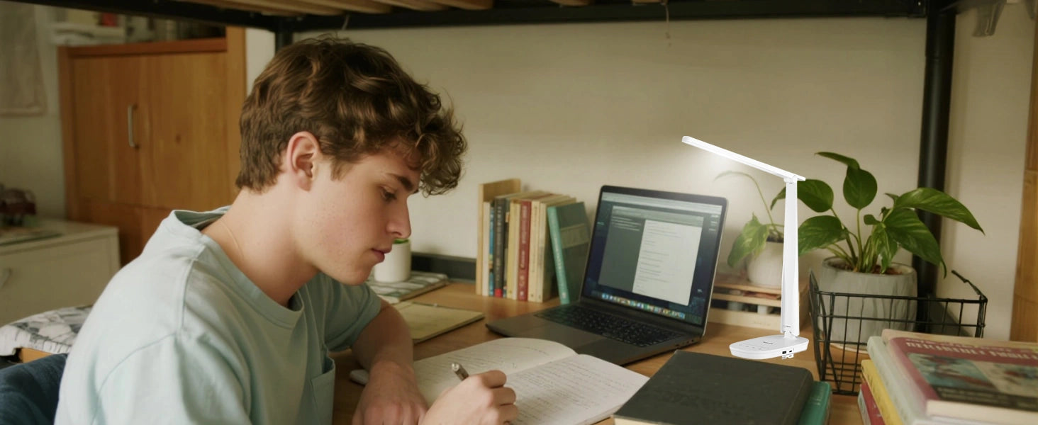 Vergleichsdiagramm des Energieverbrauchs, das die Effizienz der LED-Schreibtischlampe gegenüber herkömmlichen Glühbirnen zeigt