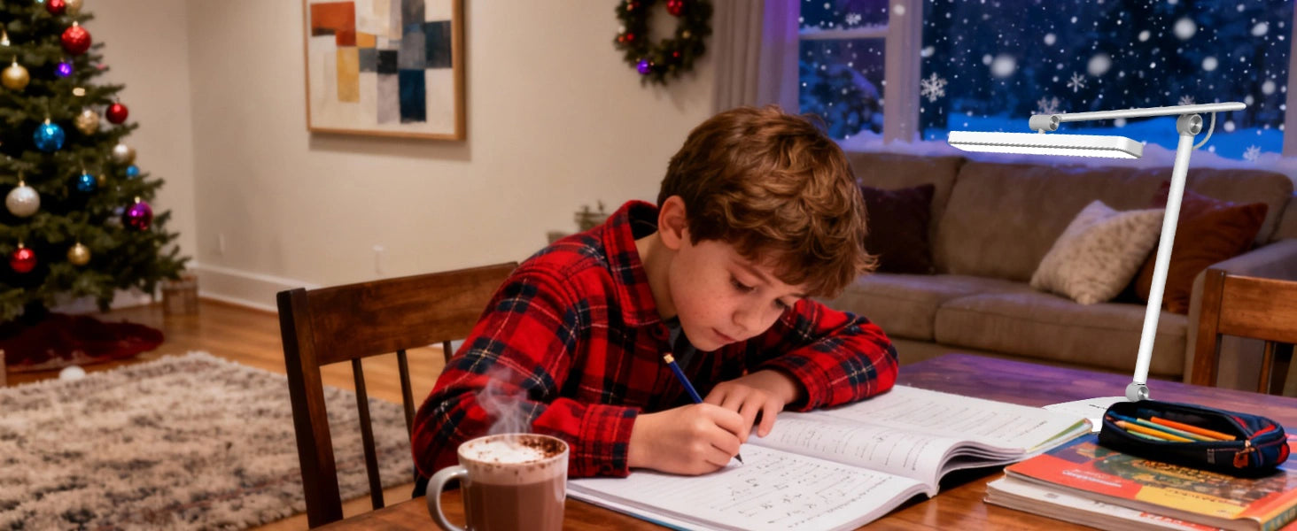 Draufsicht-Diagramm, das optimale Abstände für die Platzierung der Schreibtischlampe im Hausaufgabenbereich von Kindern zeigt