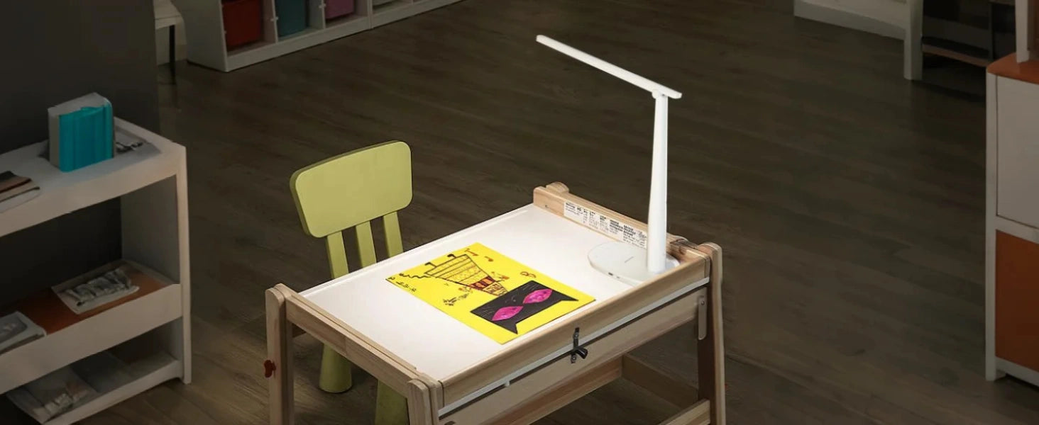 Kids’ Craft Lighting: Floor Lamp vs Desk Lamp – Which is Better?