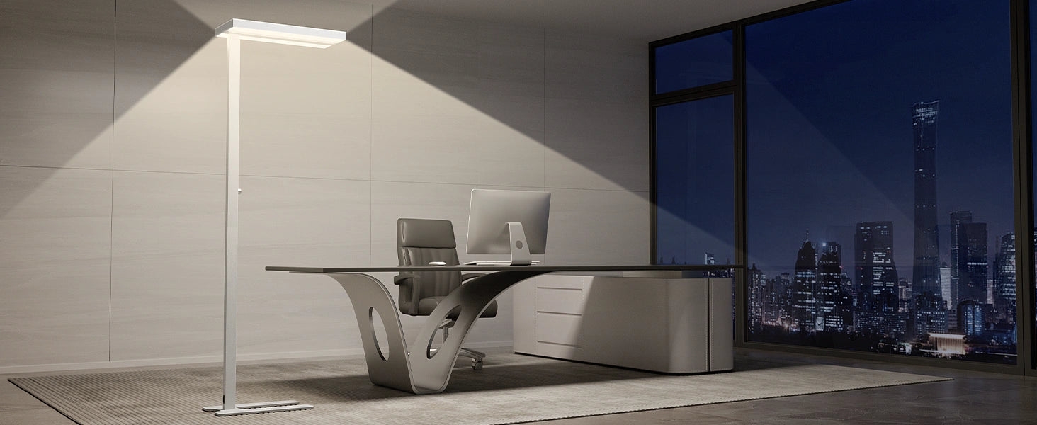 Komplettes Home-Office-Schreibtisch-Setup mit augenschonender Beleuchtung für verbesserten Fokus und Komfort